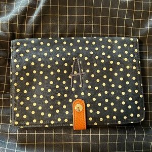 Thirty one travel wallet with A embroidery